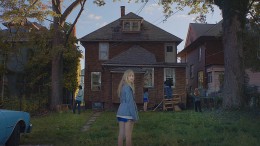 it-follows-1
