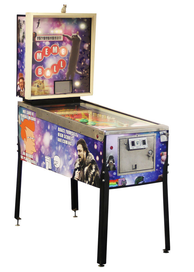 Pinball Game Made Out Of All The Internet Memes