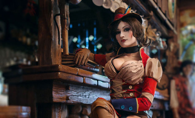 Mad Moxxi, In The Flesh