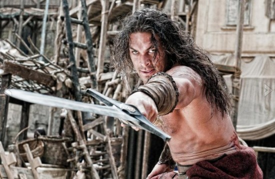 Jason Momoa Finally Admits He’s Aquaman; Talks Solo Movie and Research for the Role