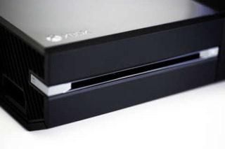 Xbox One Price Returns To $400