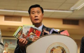 Former Calif. Senator Pleads Guilty to Racketeering, Admits Involvement in Gun-Running