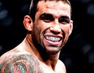 Halo 5 Features Cameo From UFC's Reigning Heavyweight Champion