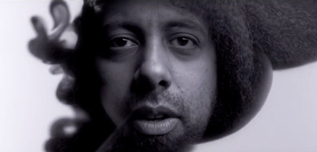 Reggie Watts in Trailer for Augmented Reality Sci-Fi 'Creative Control'
