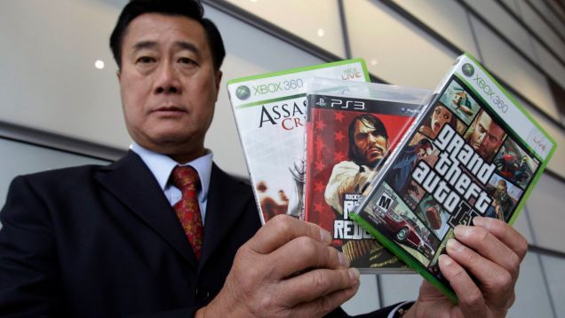Former California state senator Leland Yee, who waged a long political battle against violent video