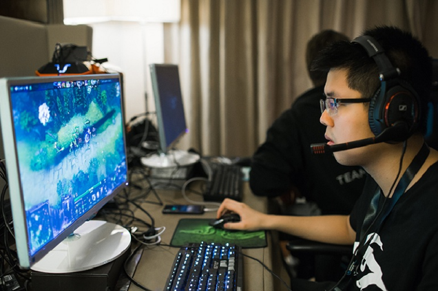 Dota 2 Player Accuses Former Team Of Mishandling Prize Money