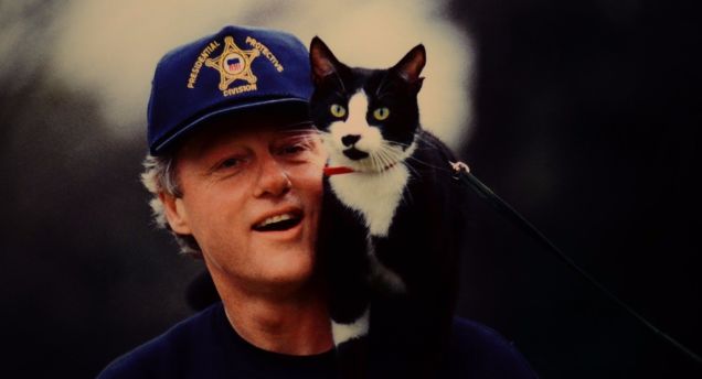 Bill Clinton's Cat Starred In An Unreleased Video Game (That's Coming Back)