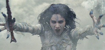Review: 'The Mummy' is a Messy, Entertaining Start to a Dark Universe