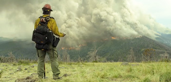 Second Trailer for Kosinski's Wildfire Firefighters Film 'Only the Brave'