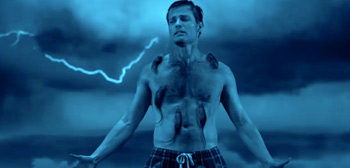 WTF is This? Casper Van Dien in Trailer for Sci-Fi Film 'Ratpocalypse'