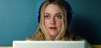 Dakota Fanning in First Trailer for Star Trek Geek Film 'Please Stand By'