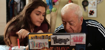 Odeya Rush & Michael Caine in First Trailer for Comedy 'Dear Dictator'