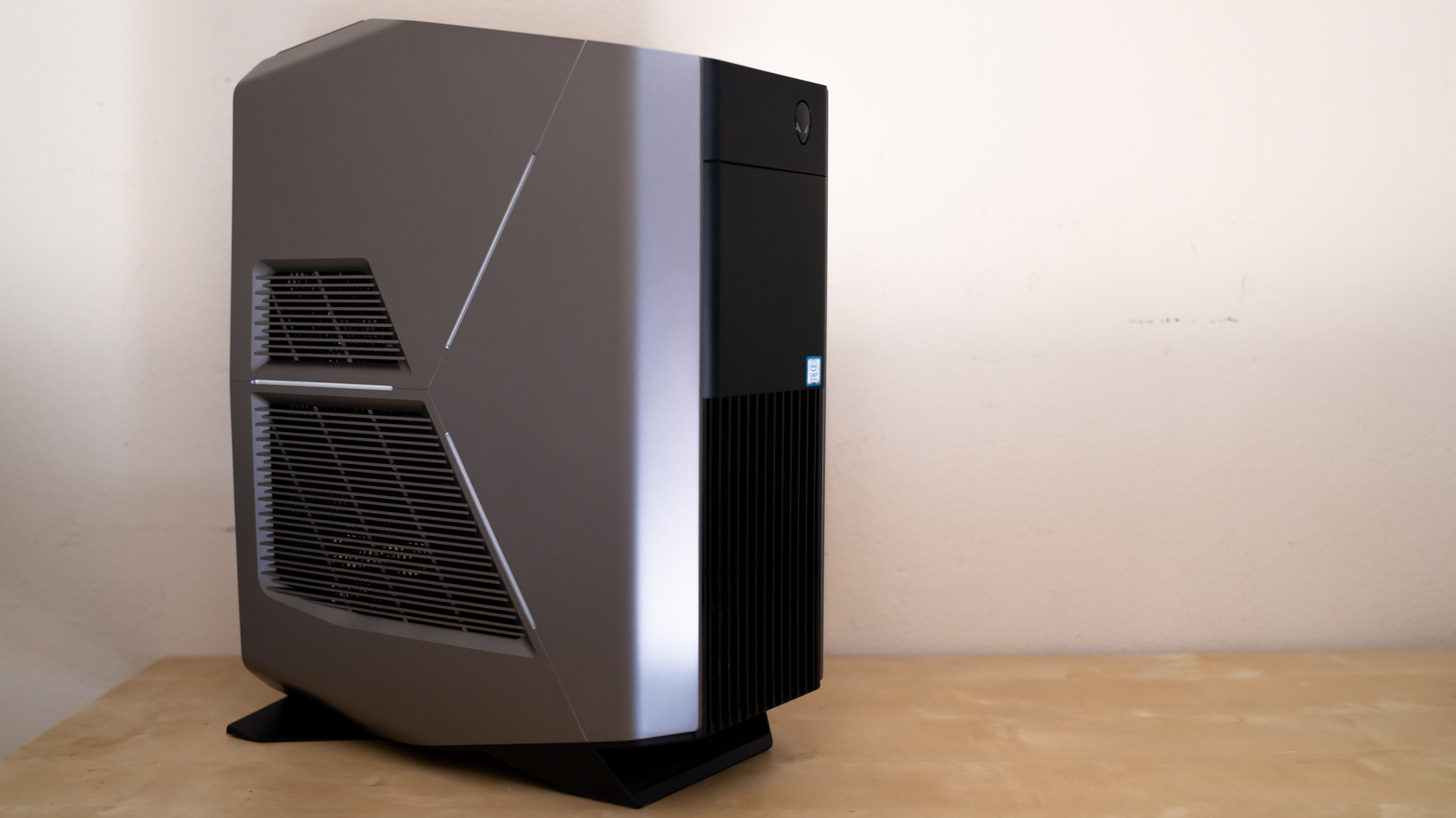 Alienware Aurora R8