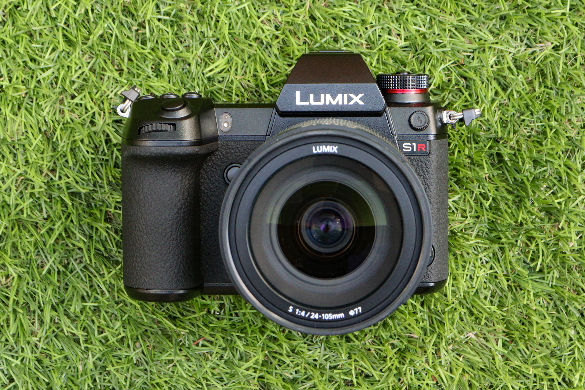 Panasonic Lumix S1R